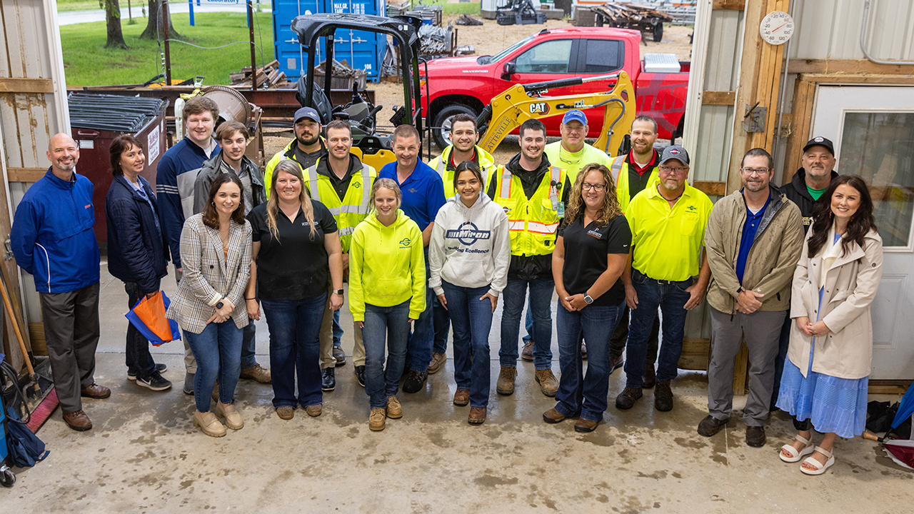 UW-Platteville and Miron Construction celebrate gift