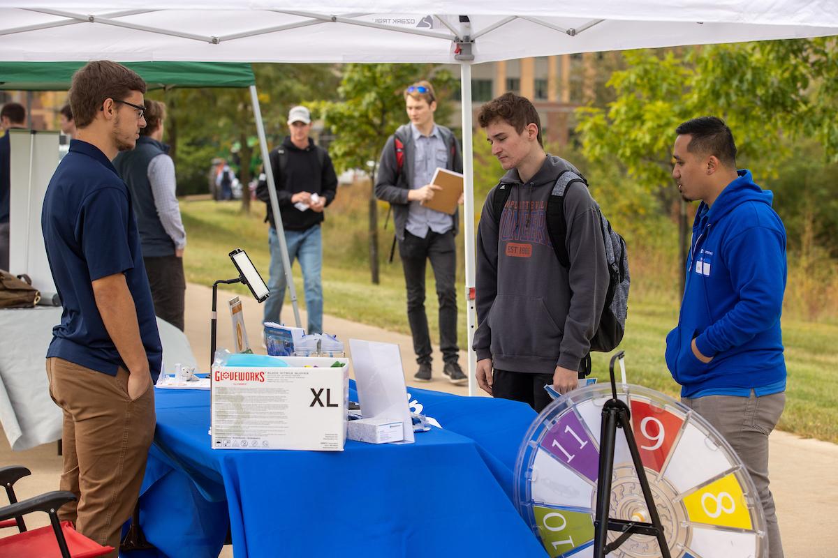 Access Inc, Fox Cities Community on Campus Day