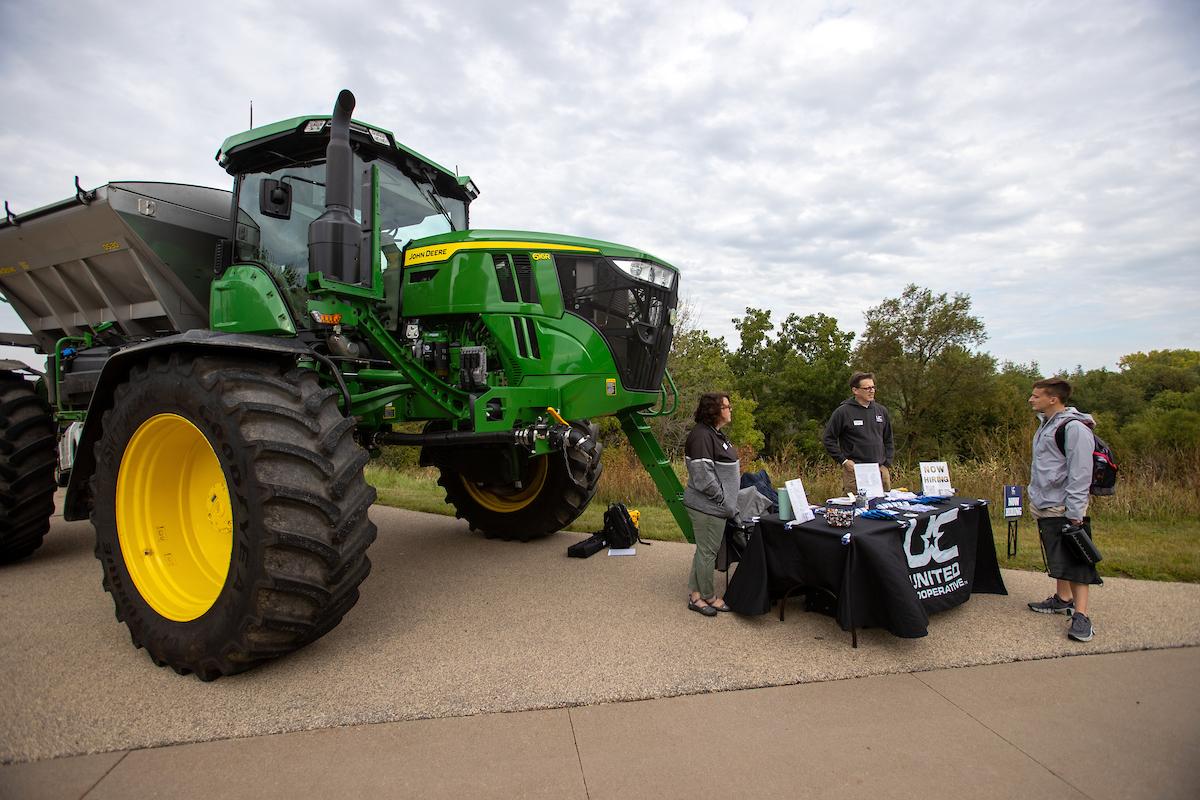 Access Inc, Fox Cities Community on Campus Day